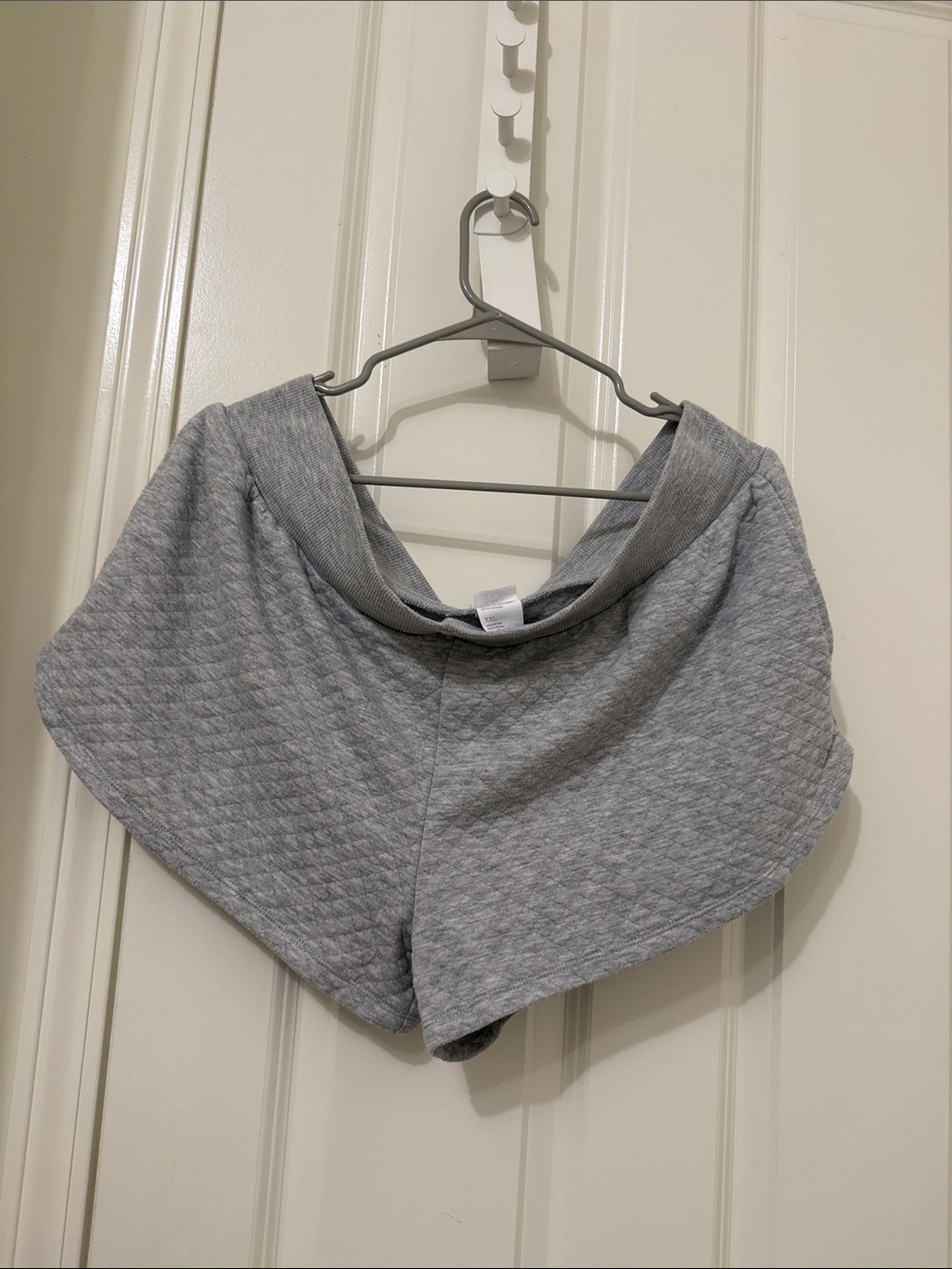 stars above Quilted Light Gray Athletic Shorts